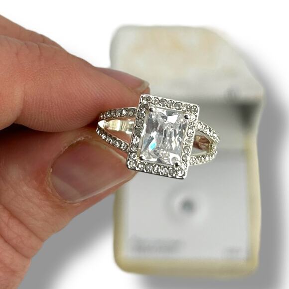 NEW Charter Club Silver Plated Cubic Zirconia & Crystal Square Halo Ring Size 7 - Picture 1 of 8